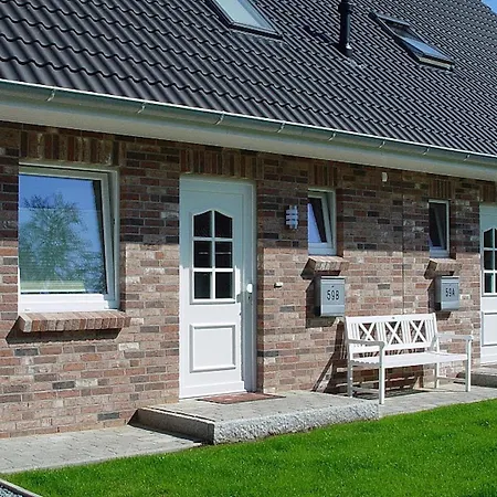 Broderhus Bude 펜션 *