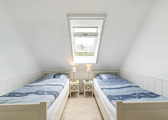 Broderhus Bude *